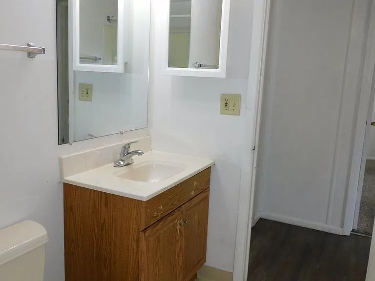2221 N Ballard Rd — Photo 13