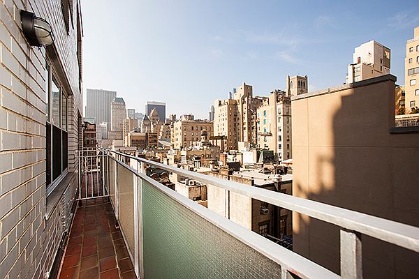 1st image of 20 E 68th St APT 10G