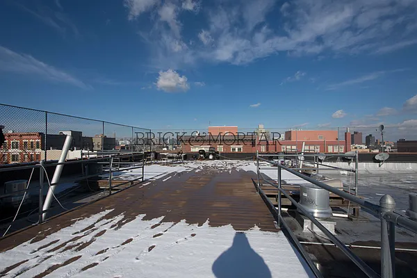 Rented by Brick&Mortar | media 28