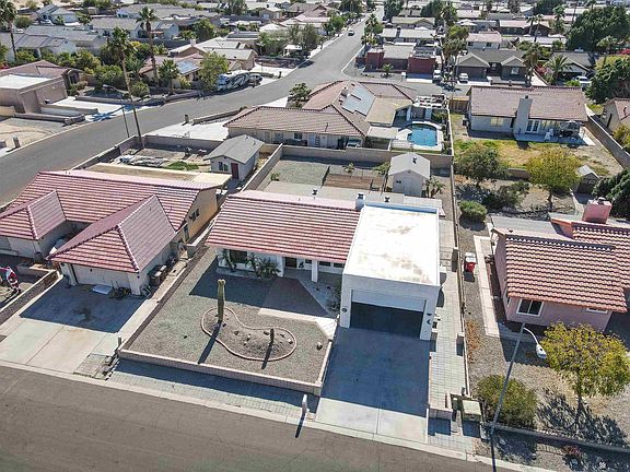 2nd image of 12403 E Camino Loma Vis