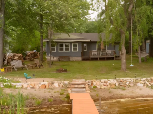 N2592 Bughs Lake Rd, Wautoma, WI 54982