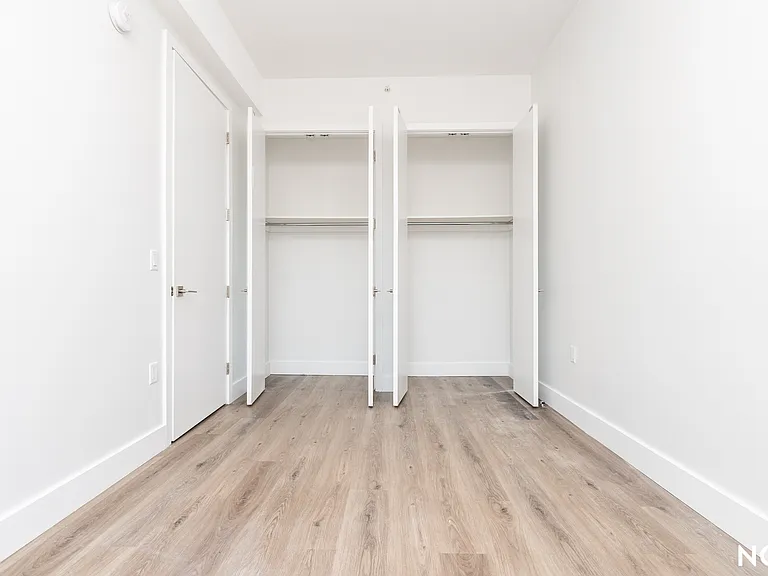 322 Grand Concourse #1205 — Photo 11