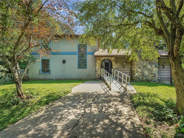 11345 Coleman Rd, Elma, NY 14059