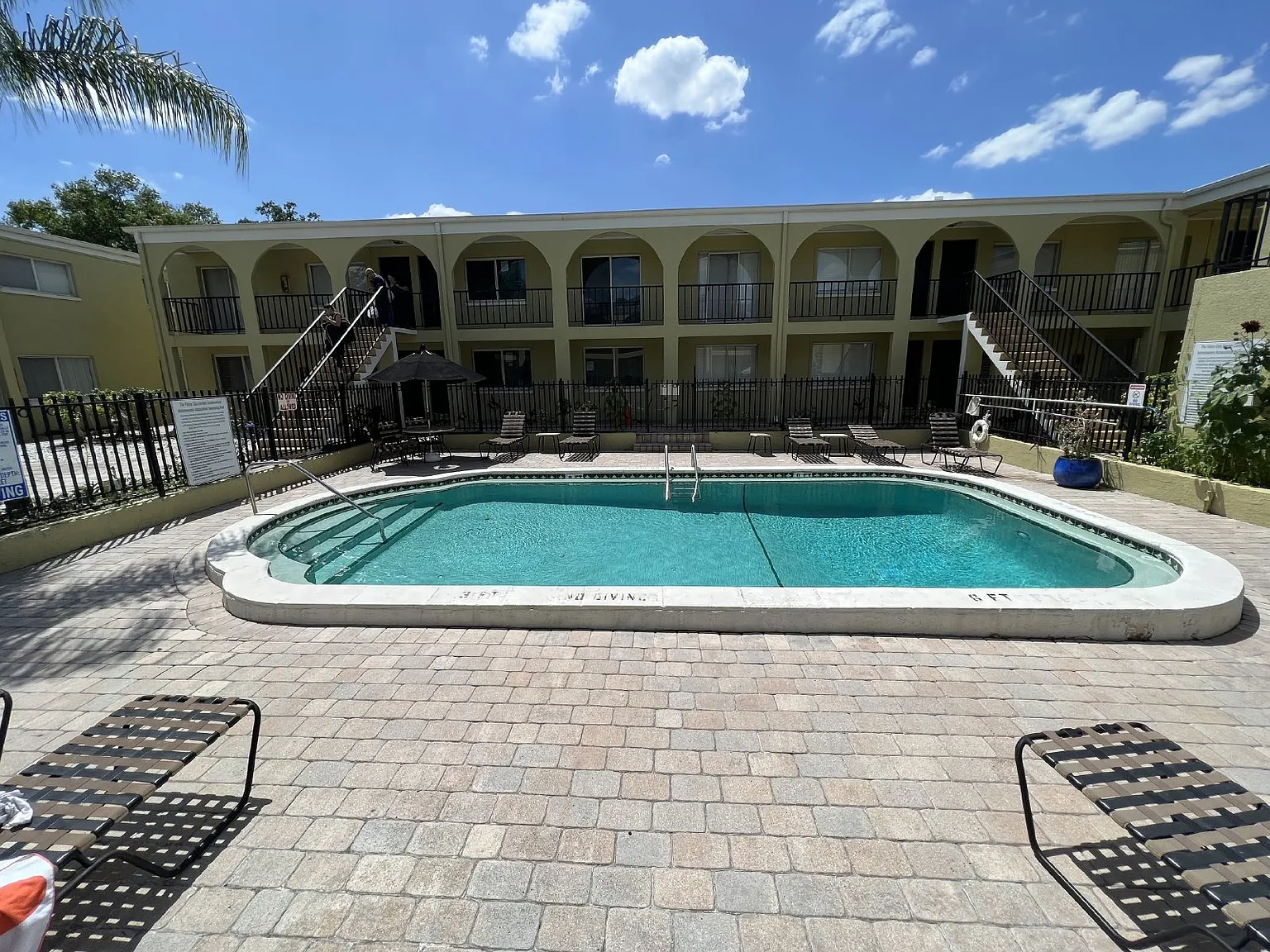 1 bed, 1.0 bath, 600 sqft, $1,250 — Photo 2