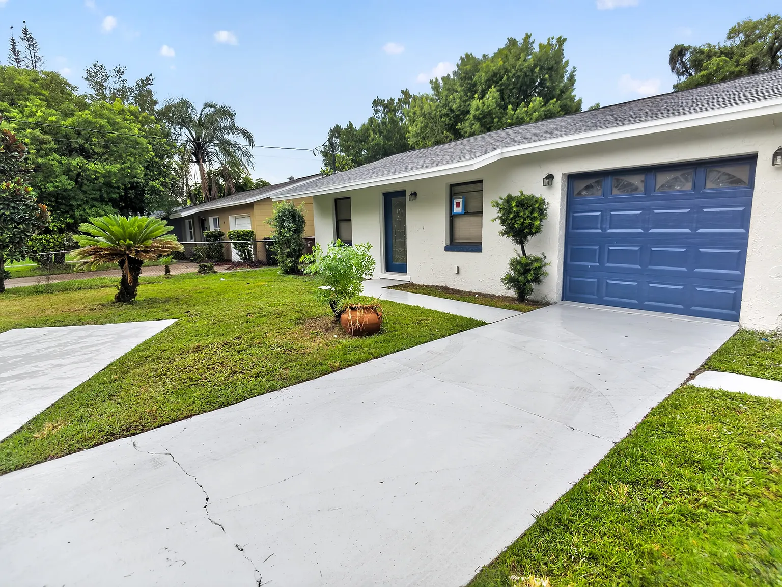 3 bed, 1050 sqft, $1,950 — Photo 3