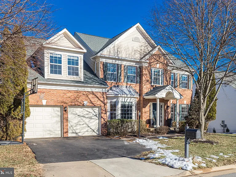 43258 Meadowood Ct — Photo 2