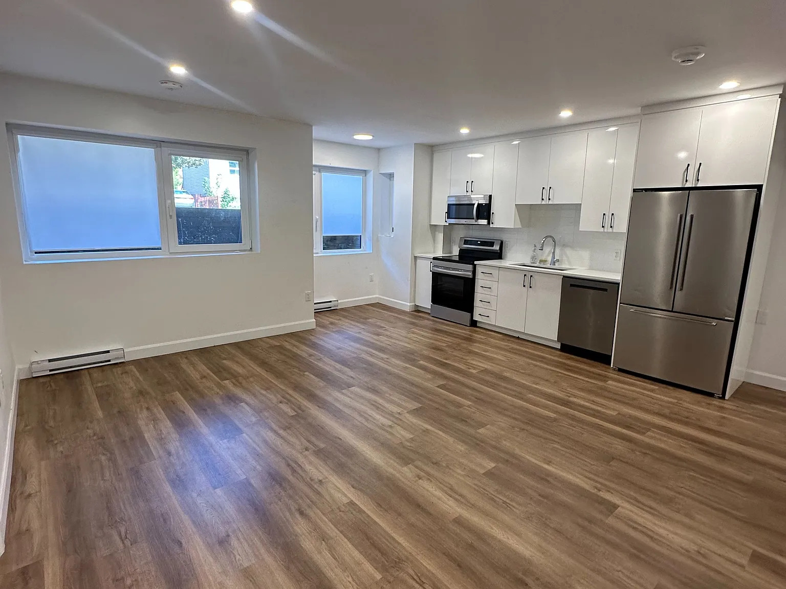 2 bed, $2,295 — Photo 2