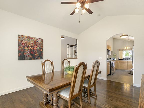 94 Arapaho St 6.jpg