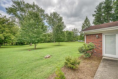 5th image of 106 Askins Cir