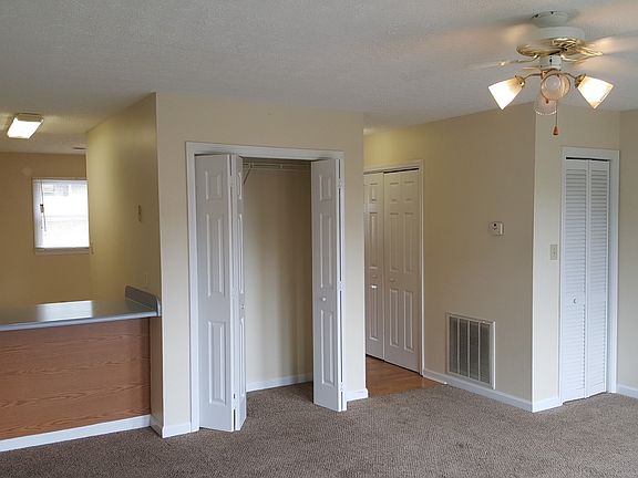 LIVING ROOM TOWARD KITCHEN