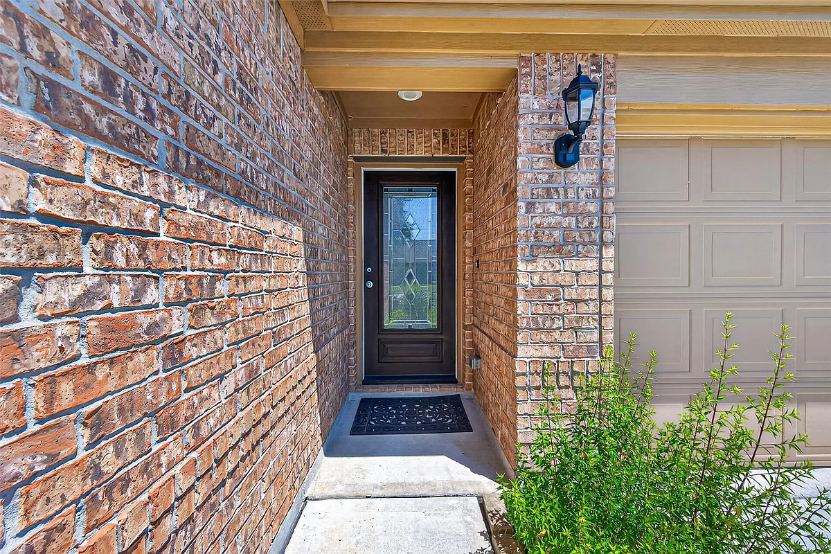 Building Photo - 2754 Cayden Creek Way