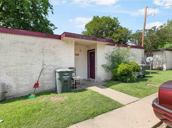 318 Ehlinger Dr, Bryan, TX 77801