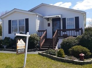 8 Minute Man Rd, Taunton, MA 02780