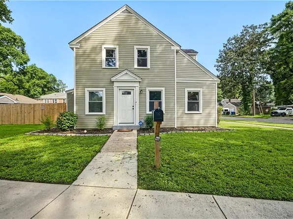 96 Gillis Rd, Portsmouth, VA 23702