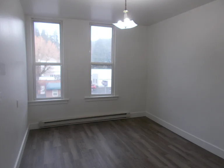 409 S Main St #2 — Photo 4