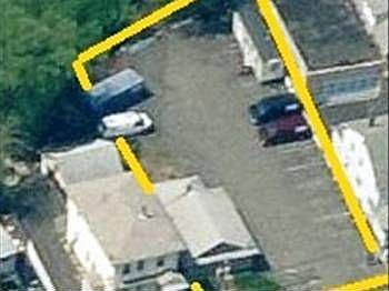 1st image of 353 River Dr