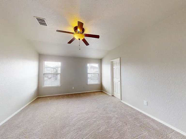 12230 Medina Ml — Photo 25