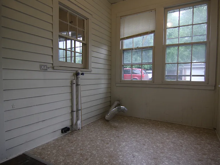 251 Forbes Ave — Photo 11