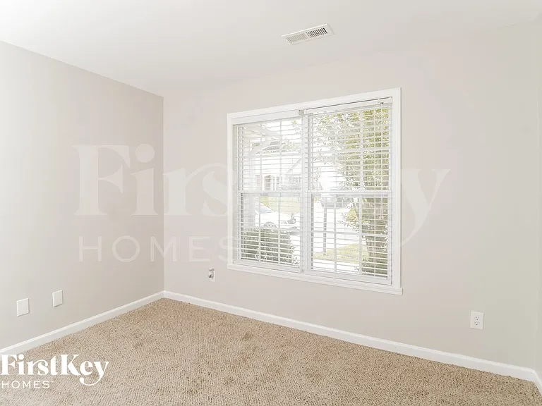 5114 Fiddlers Run Dr — Photo 10
