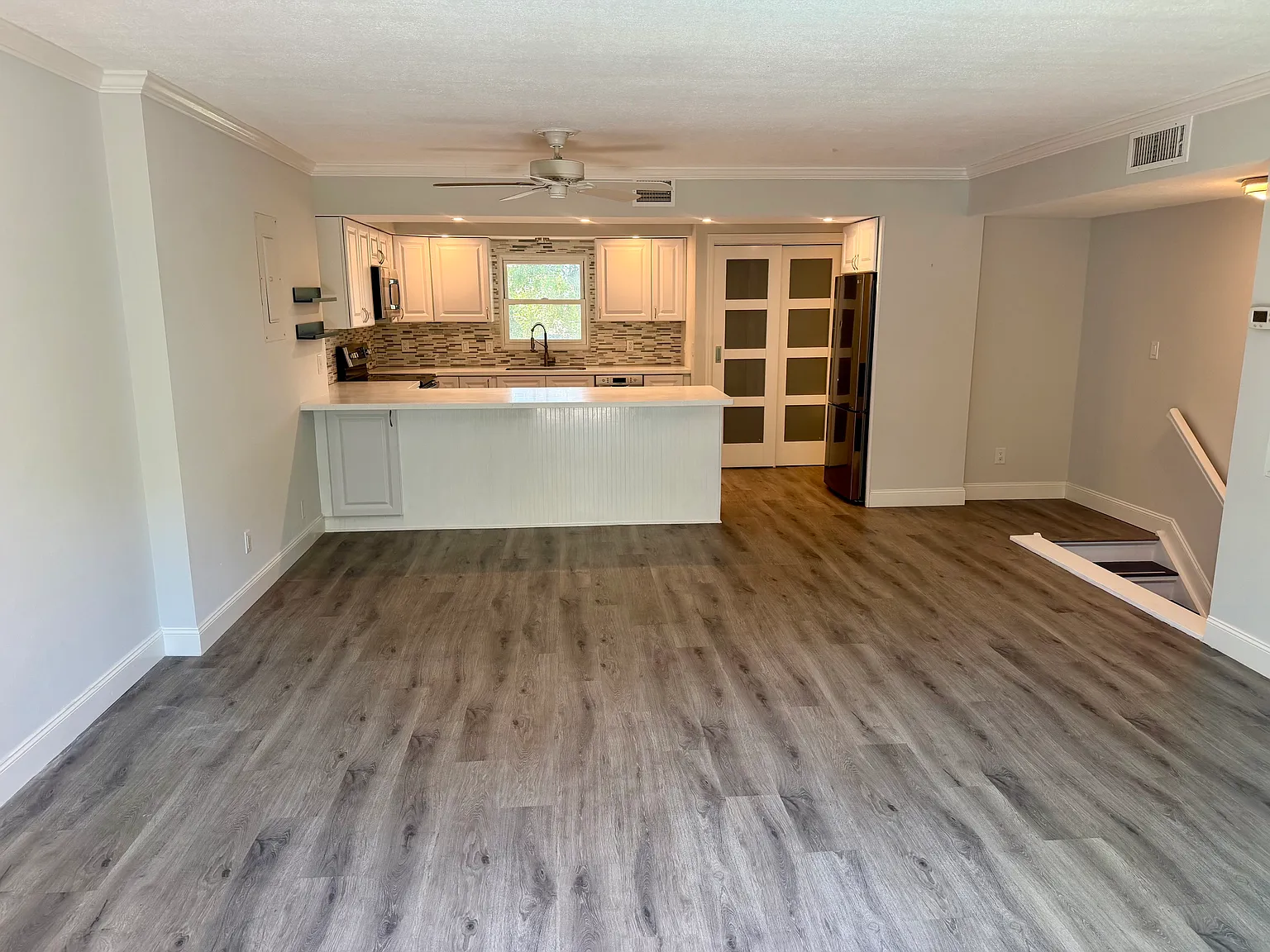2 bed, 1.5 bath, 1035 sqft, $2,995 — Photo 1