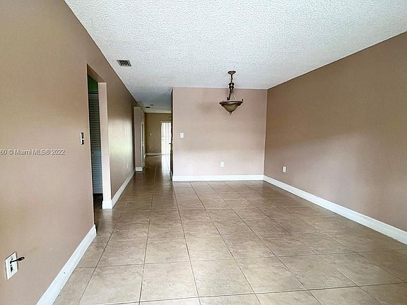 2nd image of 8851 NW 119th St Unit 1114-1