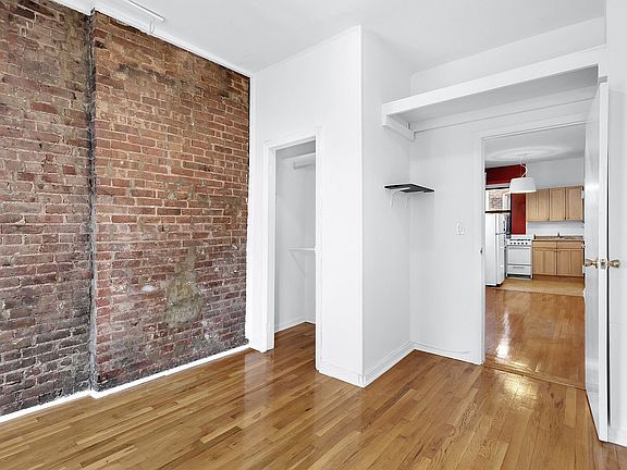 5th image of 448 W 54th St APT 3C