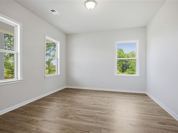 5th image of 130 Teal Ln Lot 63