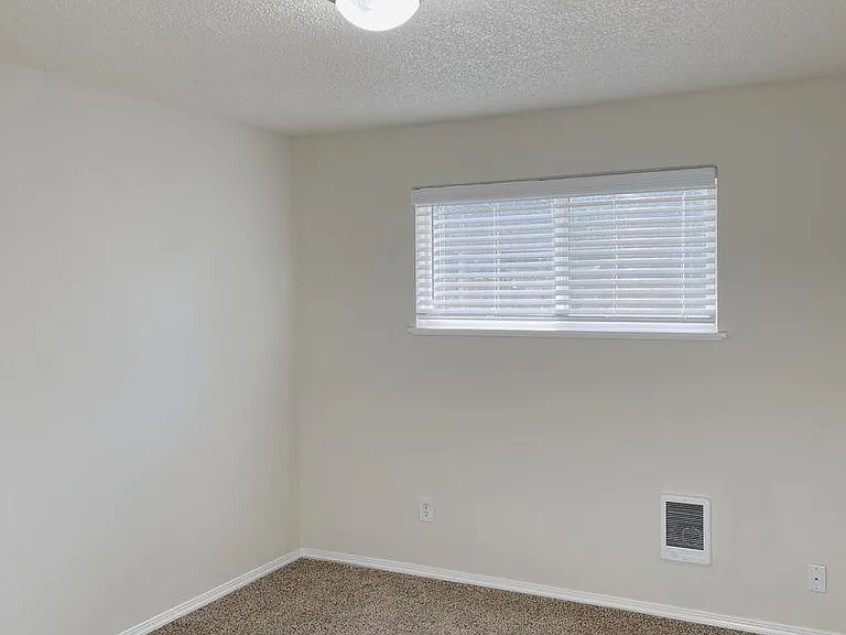 Fairway Village — Photo 47