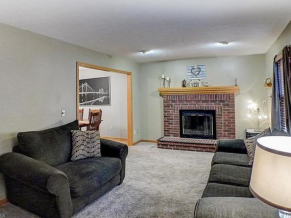 3rd image of 3878 Osage St