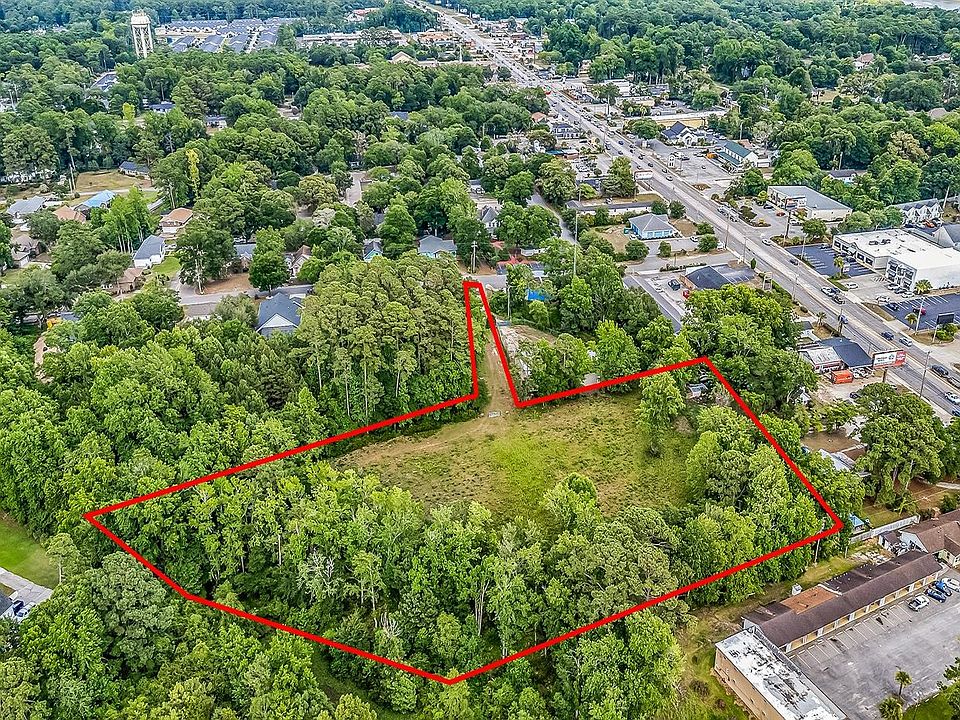 1st image of 3 Acres Luck Ave.