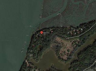 82 Bay Dr, Beaufort, SC 29907