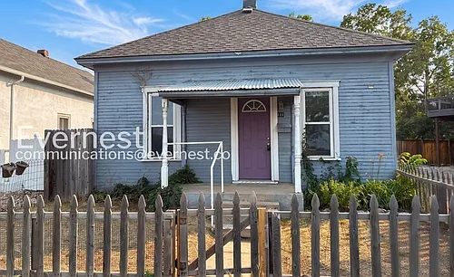111 Riverside Ave Photo 1