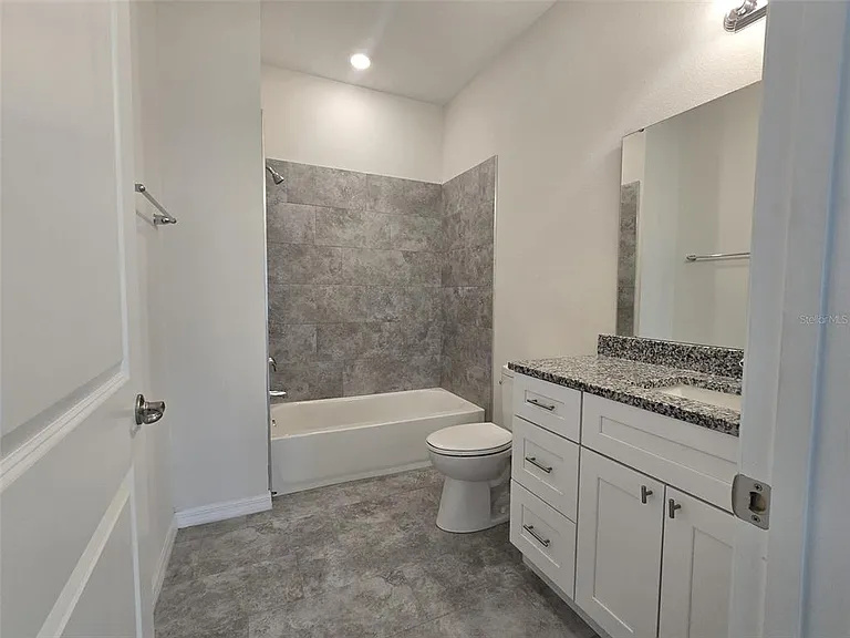 546 Imperial Pl #546 — Photo 9