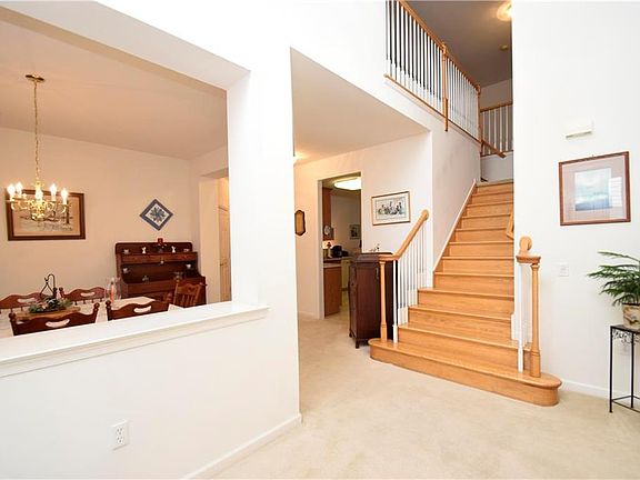 5th image of 2675 Terrwood Dr W