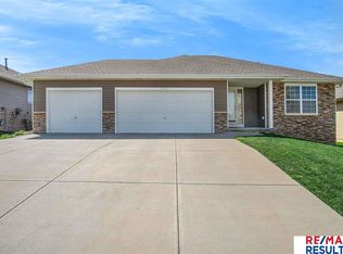 7812 S 167th St, Omaha, NE 68136