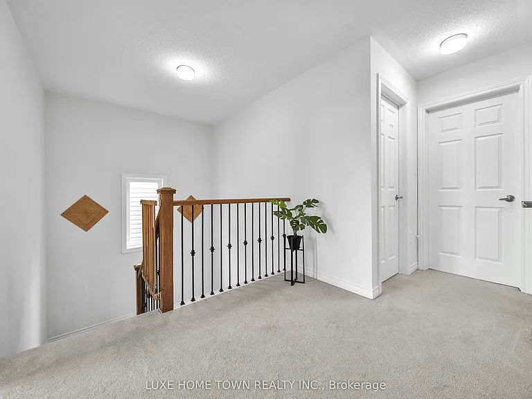 26 Gibbs Way — Photo 16