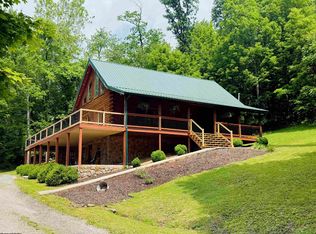 267 Kendall Dr, Grafton, WV 26354
