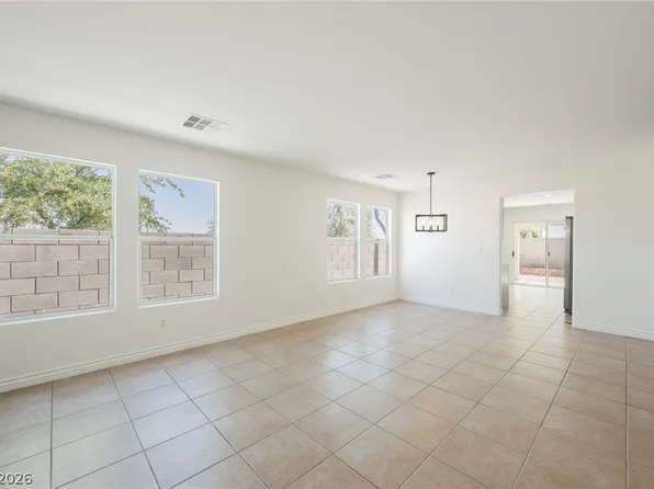 9506 Golden Scots Ct, Las Vegas, NV 89123