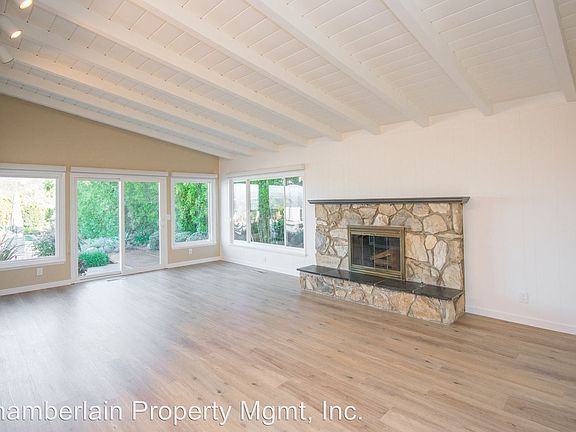 3rd image of 750 N Granados Ave