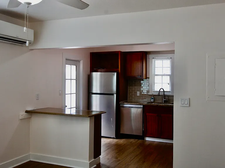 810 Elizabeth St #1 — Photo 27