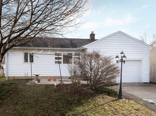 5835 West Ln, Lake View, NY 14085