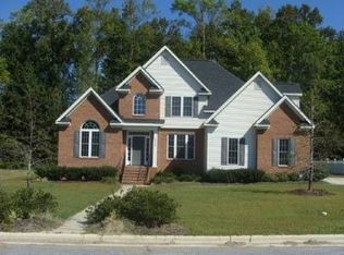 1215 Trafalgar Dr, Winterville, NC 28590