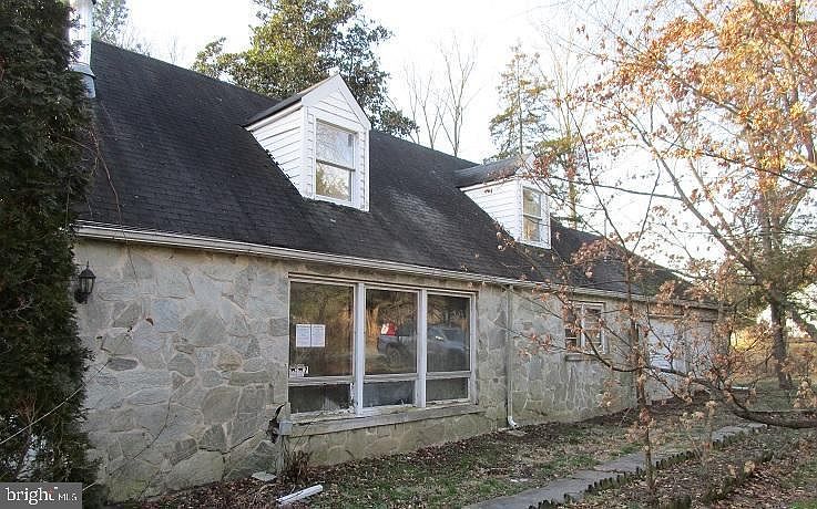 1st image of 66 Barnes Corner Rd