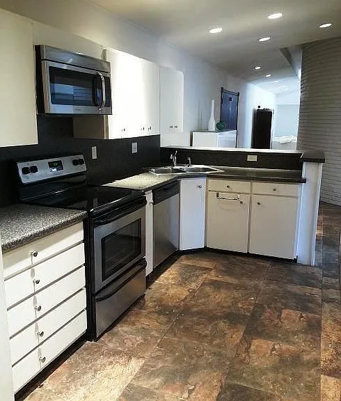 1229 Harding Ave — Photo 5