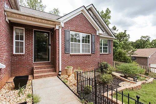 137 Bristol Woods Dr Photo 1