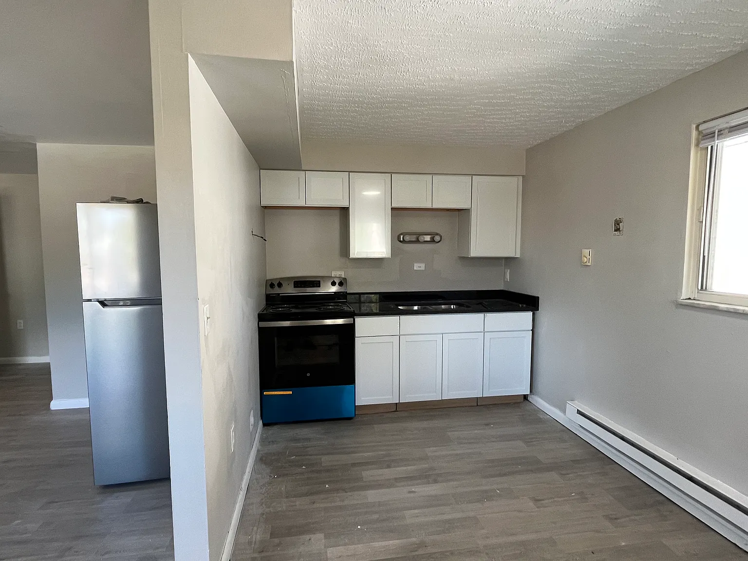 1 bed, 575 sqft, $750 — Photo 3