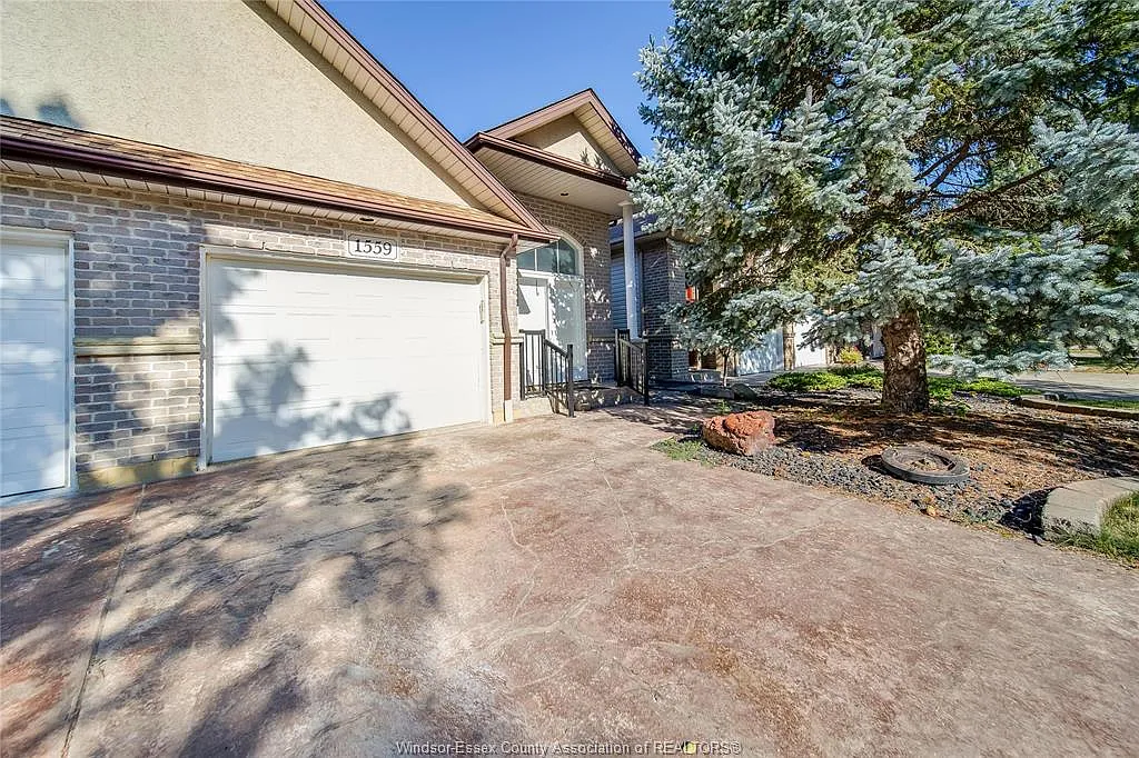 1 bed, $1,400 — Photo 2