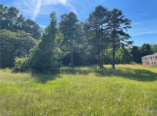 1312 White St, Lexington, NC 27295