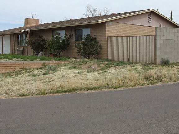 Front and side corner lot