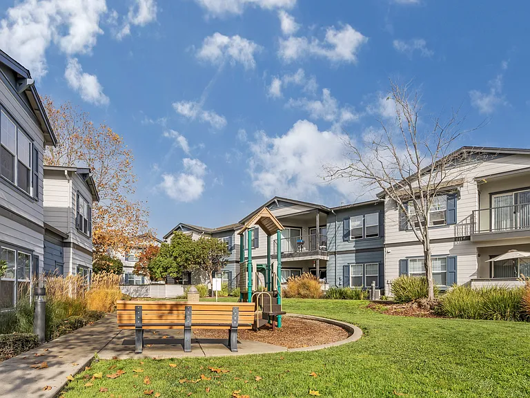 Harvest Park Apartment Homes — Photo 13